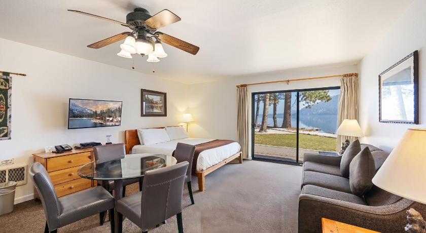 トラッキー (CA) Cozy King Studio w/Lake View #145 at Donner Lake Village 4つ星 宿泊施設 スイート