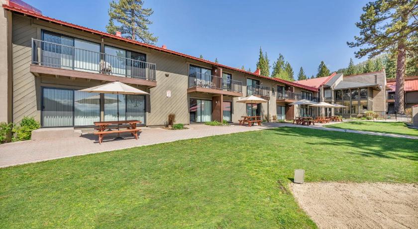 트러키 (CA) Cozy Studio wKitchen #217 at Donner Lake Village 4성급 숙소 수영장