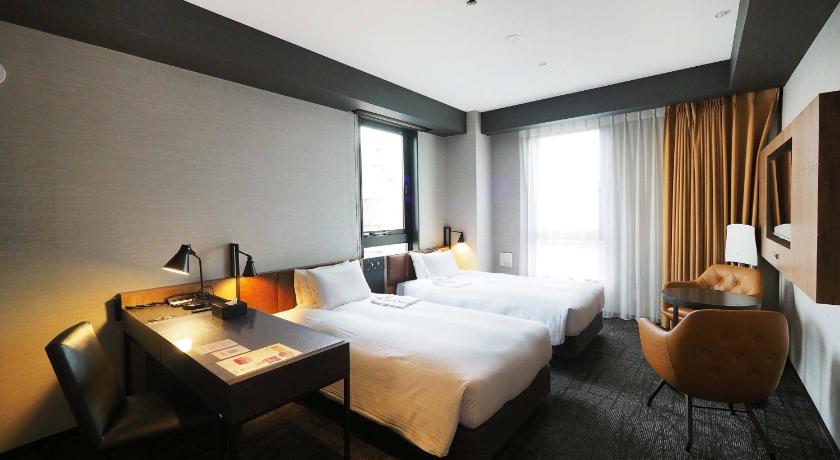 大阪 JOYTEL HOTEL OSAKA SHINSEKAI 4つ星 ホテル 外観