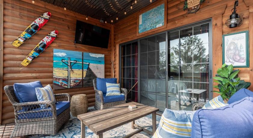 브랜슨 (MO) 1BR Village At Indian Point 1303 near SDC Free Tickets Daily up to 500 Value 4성급 숙소 레스토랑