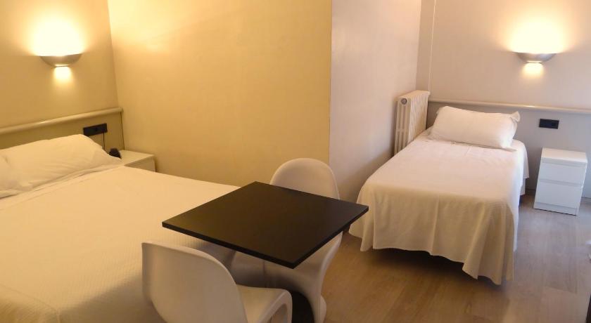 Image of Double or Twin Room 5