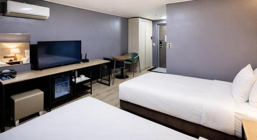 서울 호텔 베르누이 서울 (Hotel Bernoui Seoul) 4성급 호텔 수영장