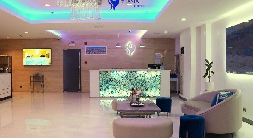 Stacia Hotel - image 14