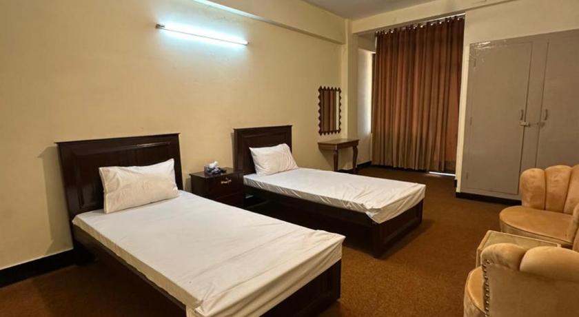 Sina Lodges and Guest house