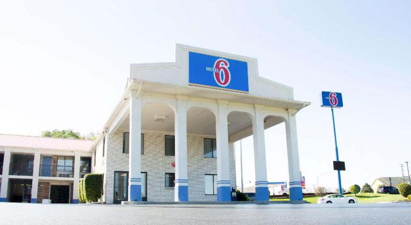 Motel 6-Cookeville, TN