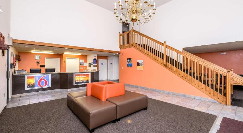 Motel 6-Waterloo, IA photo