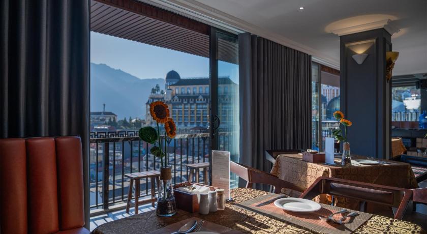 サパ Sapa Horizon Hotel 4つ星 ホテル 外観