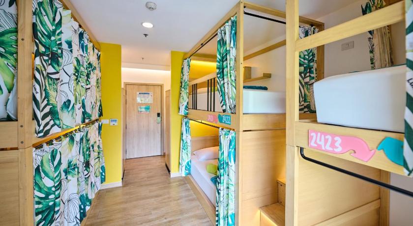 Image of 8-Bed Mixed Dormitory Room 14
