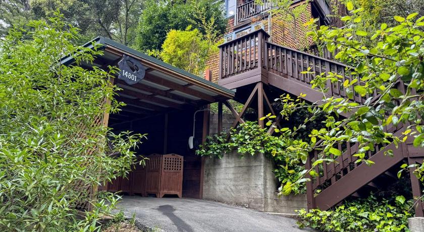 리오 니도 Gorgeous Garden-Level Guest Suite for a Comfortable Getaway Surrounded by Nature in Rio Nido, Califo 2성급 숙소 레스토랑