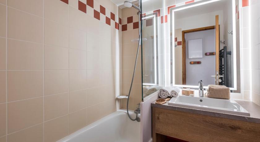 Image of One-Bedroom Apartment (5 People) 2