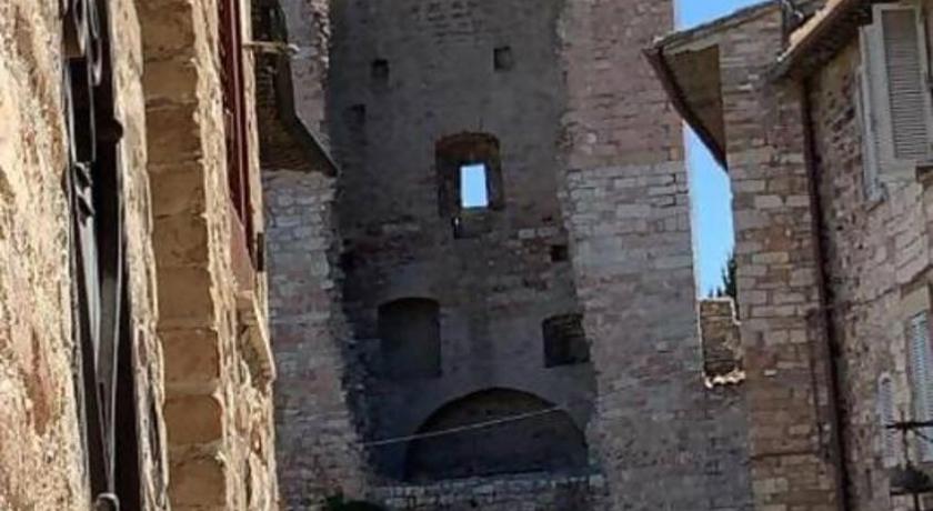 アッシジ Delizioso Appartamento Francesco House Family 3つ星 シングルルーム 外観