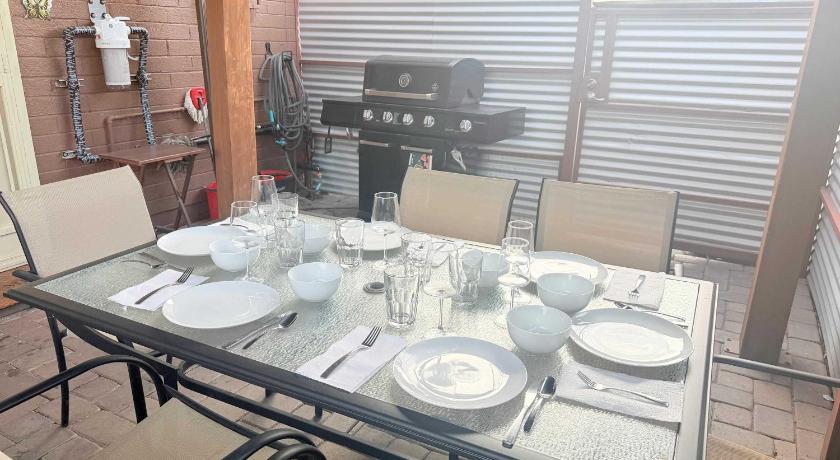 투손 (AZ) APT Style Home 2BR 2BA w Jacuzzi Near Airport 4성급 숙소 부대시설