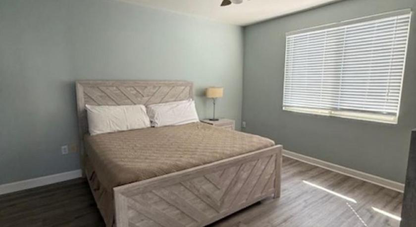 Image of Premium Two-Bedroom Apartment Oceanfront 5