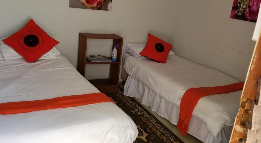 Image of Twin Room 0