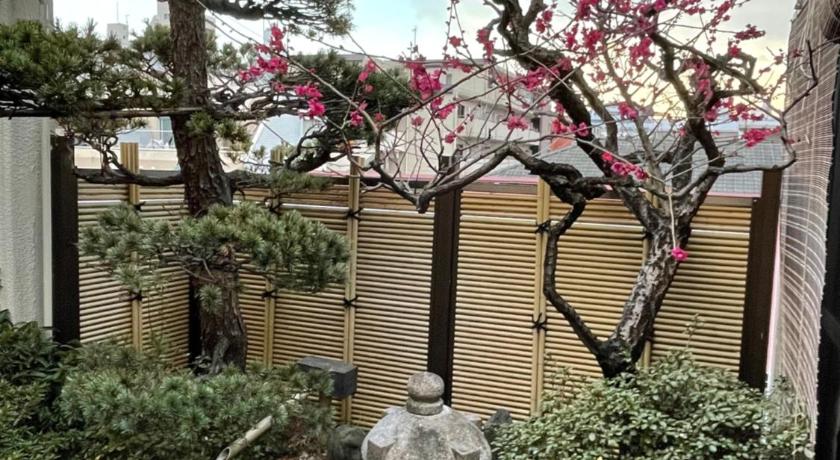 Tokyo 新宿駅2分 jr新大久保駅徒歩8分 歌舞伎町徒歩10分 3-Star Single Room lobby