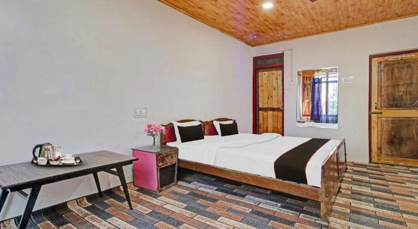 Hotel Lake Side – Srinagar, PA
