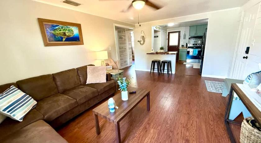 호모사사 (FL) Relax Explore Boat Parking & Fenced yard 4성급 숙소 스위트룸