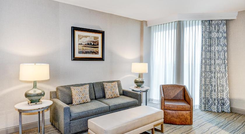 Afbeelding van Premium King Suite with Sofa Bed and Seating Area 3