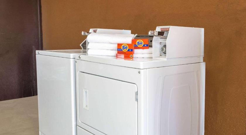 レイクシティ Days Inn By Wyndham Lake City I-10 2つ星 ホテル 客室