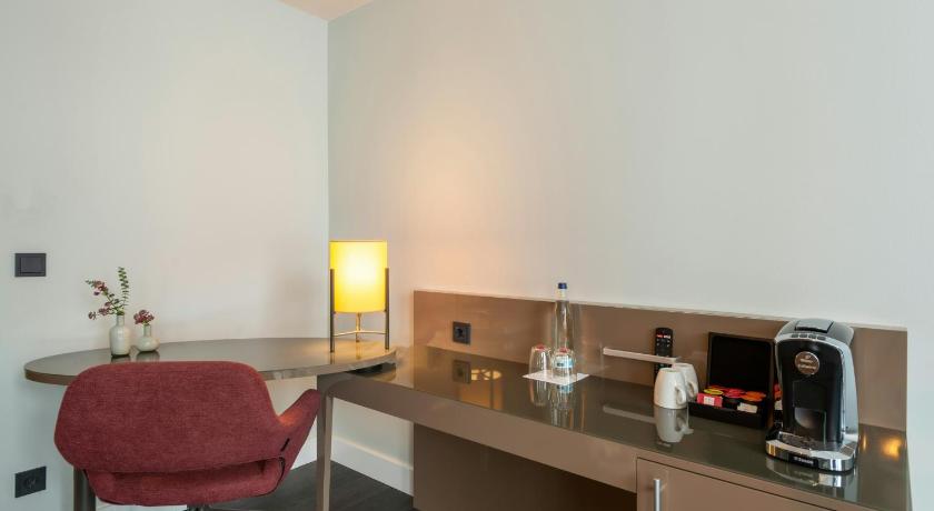 Image of Deluxe Twin Room 10