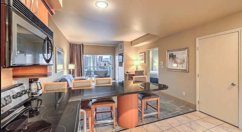 Image of Apartment 11