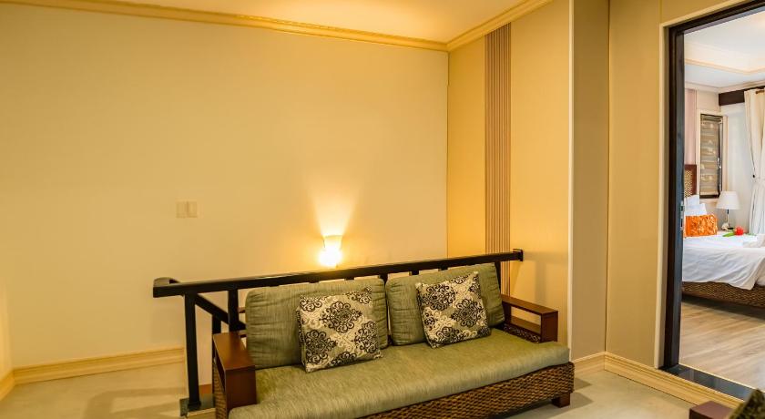 Immagine di Camera Familiare con Vista Mare (Family Room with Sea View) 15