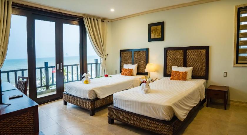 Immagine di Camera Familiare con Vista Mare (Family Room with Sea View) 8