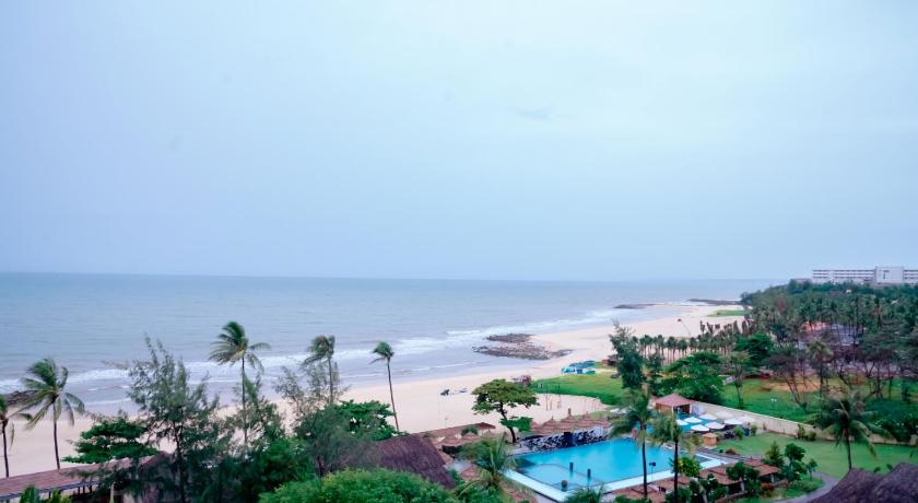 Immagine di Camera Familiare con Vista Mare (Family Room with Sea View) 12