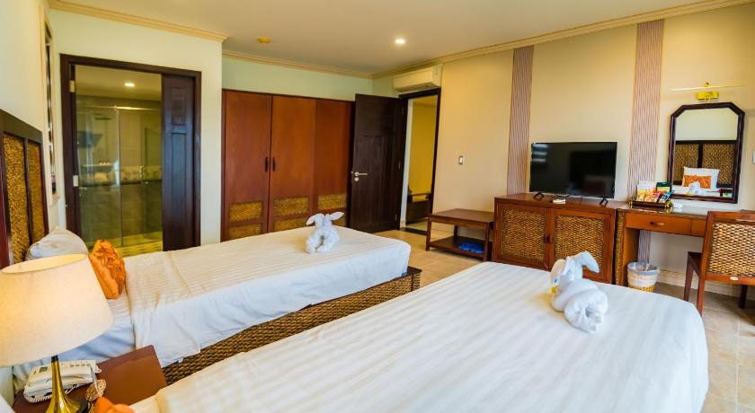 Immagine di Camera Familiare con Vista Mare (Family Room with Sea View) 14
