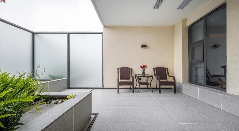 Atour Hotel Chengdu Dong'an Lake Longdu South Road - image 7