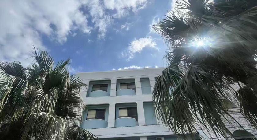 沖縄本島 Hotel GALA 3つ星 ホテル スイート