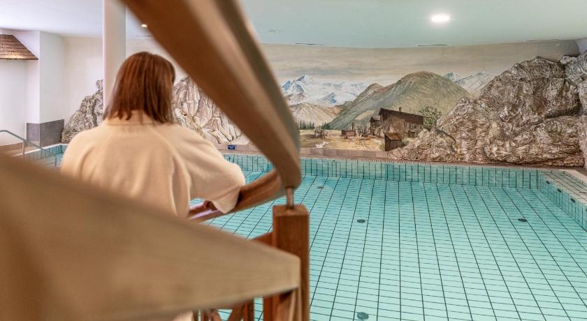 ザンクト・レオンハルト・イム・ピッツタール Hotel Mittagskogel Pitztal 4つ星 ホテル 外観