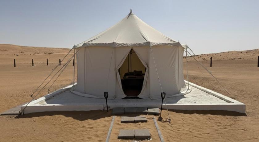 Image of Tent 12