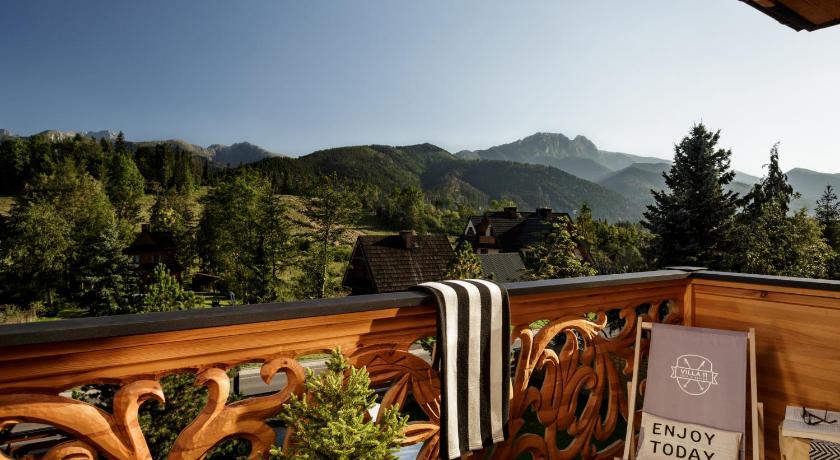 Villa 11 Folk &amp; Design — Hotel in Zakopane