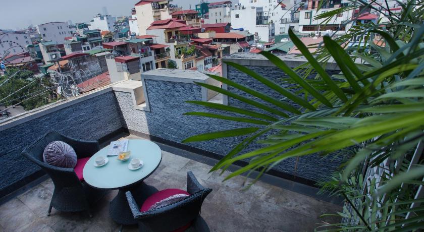 Ảnh của Suite Sang Trọng Có Ban Công (Luxury Suite with Balcony) 13