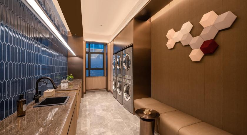Crystal Orange Hotel Nanjing Xinjiekou Center - image 31