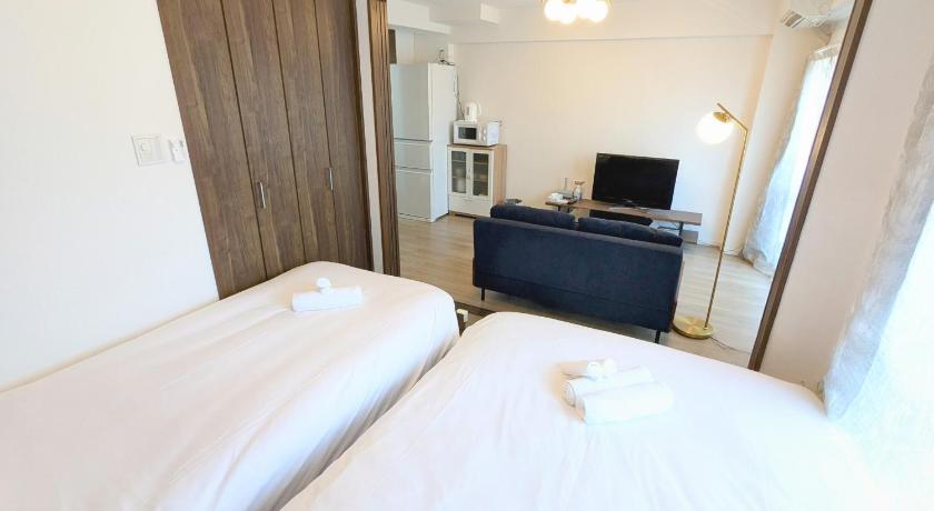 Tokyo Arms Nishi-Shinjuku 3-Star Accommodation pool