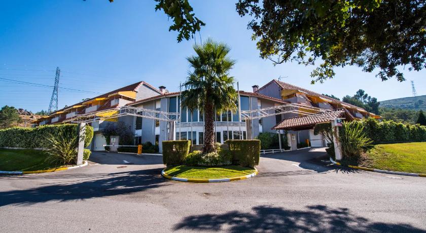 Motel Bracancun — Hotel in Braga