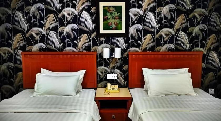 コタキナバル D'Borneo Hotel 3つ星 ホテル スイート