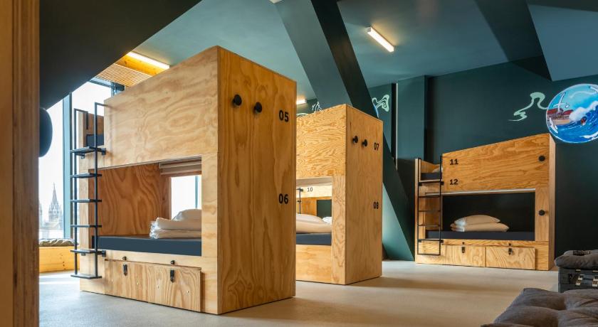 Private Bedroom for 12 people圖片 0