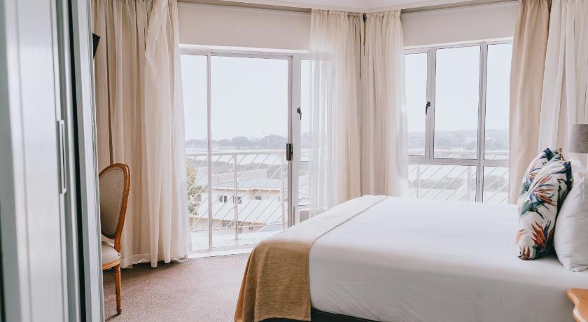 Image of One Bed room Suite 0