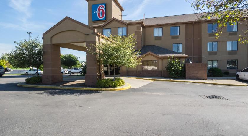 Motel 6-Indianapolis, IN - Airport