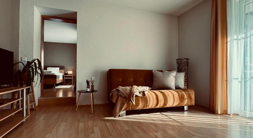 Image of One-Bedroom Apartment with Terrace or Balcony 2