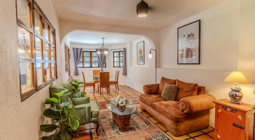 Casa Hidalgo Hideaway