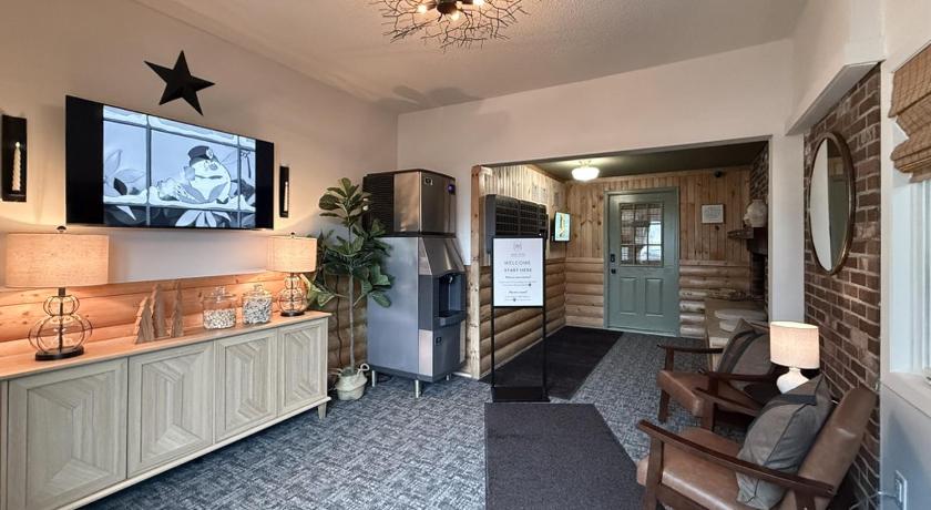 그랜츠버그 The Trail Inn - Grantsburg, WI - 703 WI-70 5성급 숙소 로비