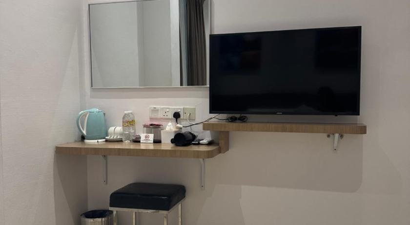 Ast Hotel - image 31