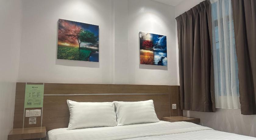 Ast Hotel - image 26