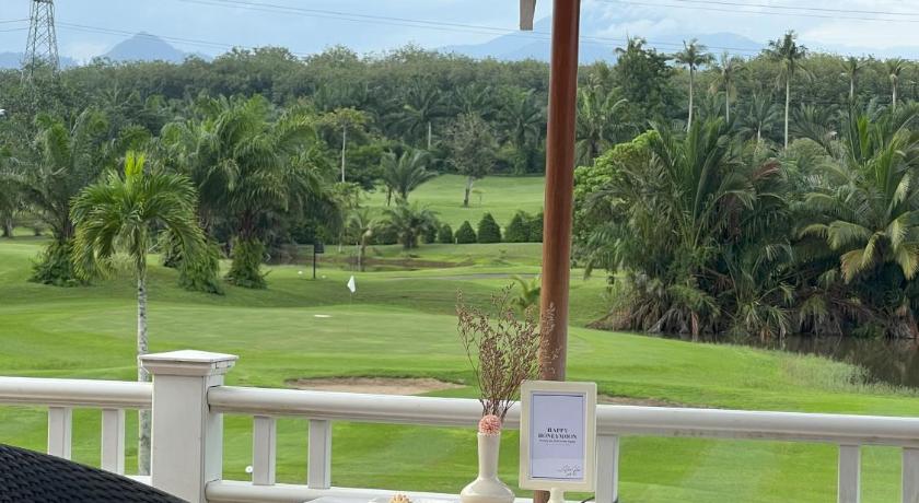Image of One-Bedroom Villa 6
