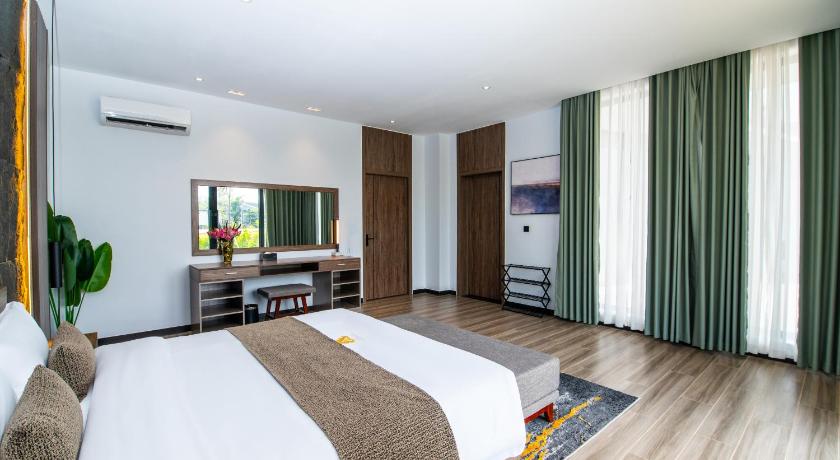 Image of Family Suite Two-Bedroom Private Pool Villa - Free City Shuttle Service + Mini Bar 5