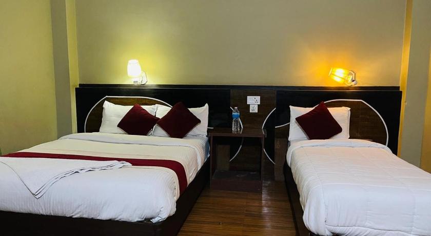 Hotel Royal Swiss — Chitwan